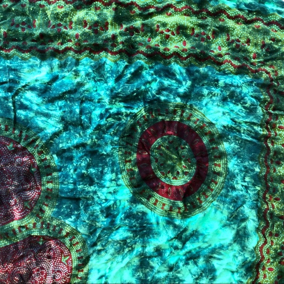 Turquoise tapestry - Picture 7 of 7